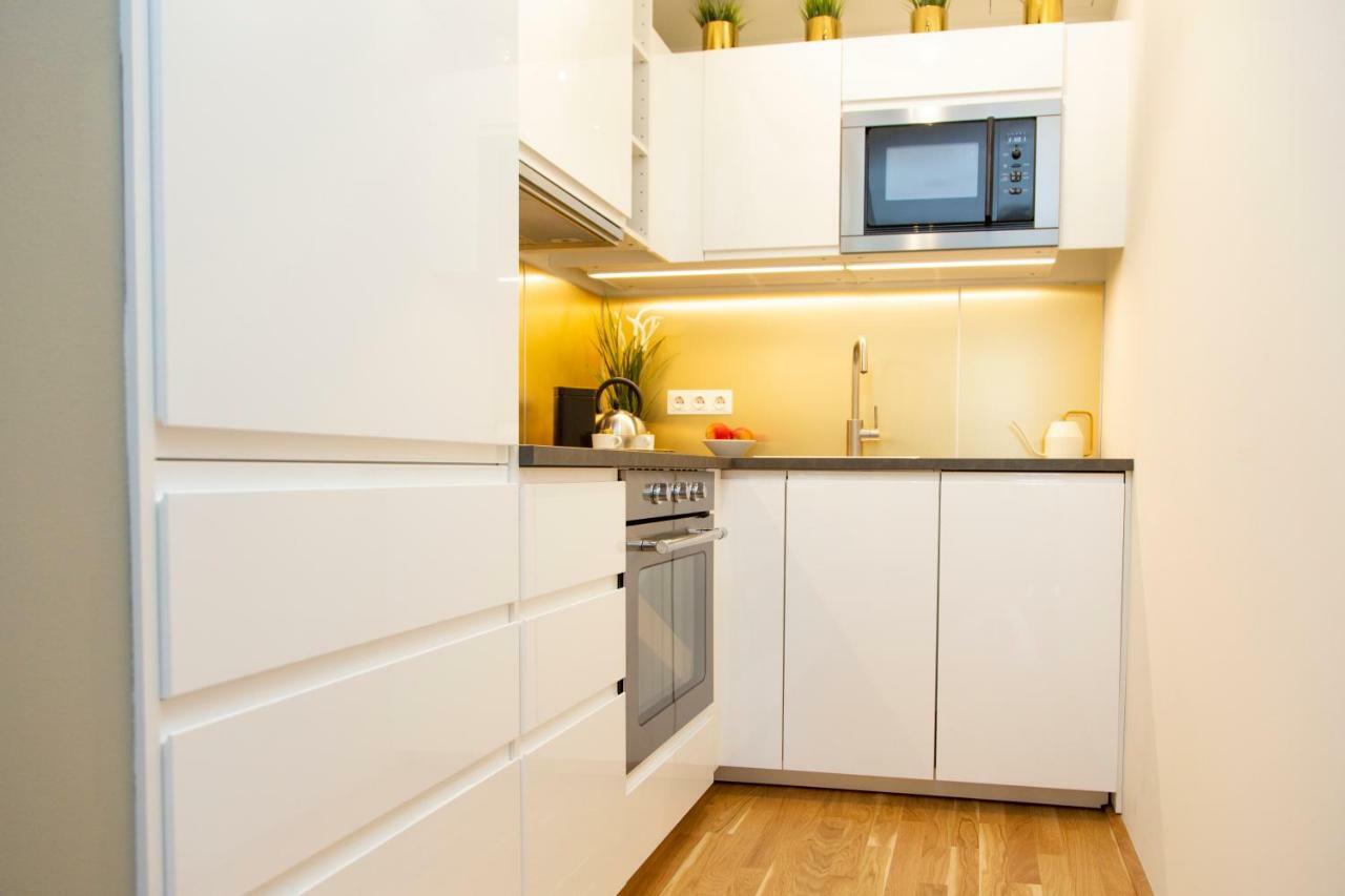 Cozy & Cool Apartment * 5 Min To City Center Wina Bagian luar foto